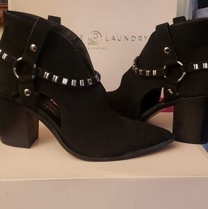 New Chinese Laundry New "Tabby" black leather suede boot